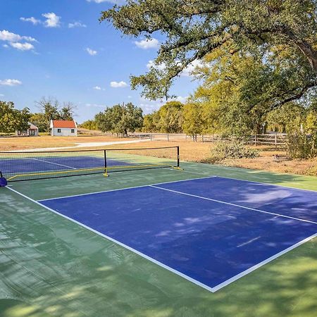 Montana Escape Elegant Tiny House In Waco Near Magnoliaヴィラ エクステリア 写真