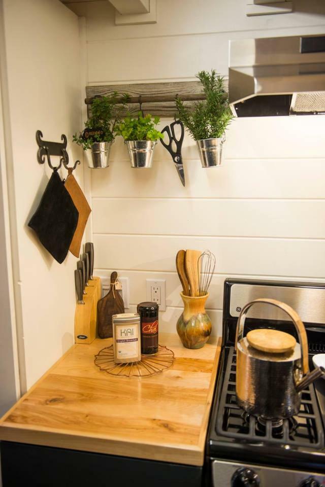 Montana Escape Elegant Tiny House In Waco Near Magnoliaヴィラ エクステリア 写真