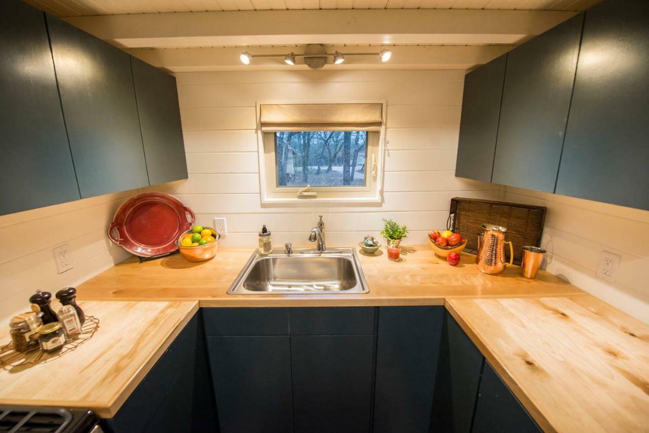 Montana Escape Elegant Tiny House In Waco Near Magnoliaヴィラ エクステリア 写真